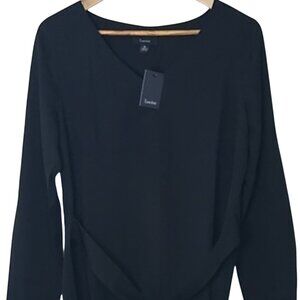 NWT LUMIERE BLACK V-NECK‎ HALF SLIT BACK TUNIC TOP SMALL